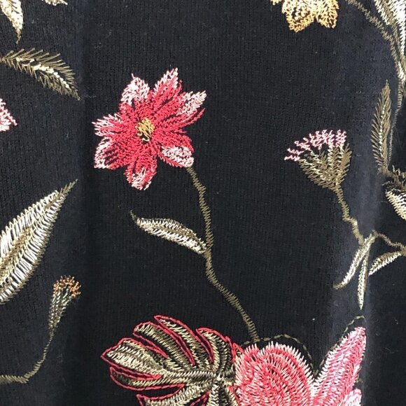 STYLE & CO Heavily Embroidered Top - Picture 8 of 11